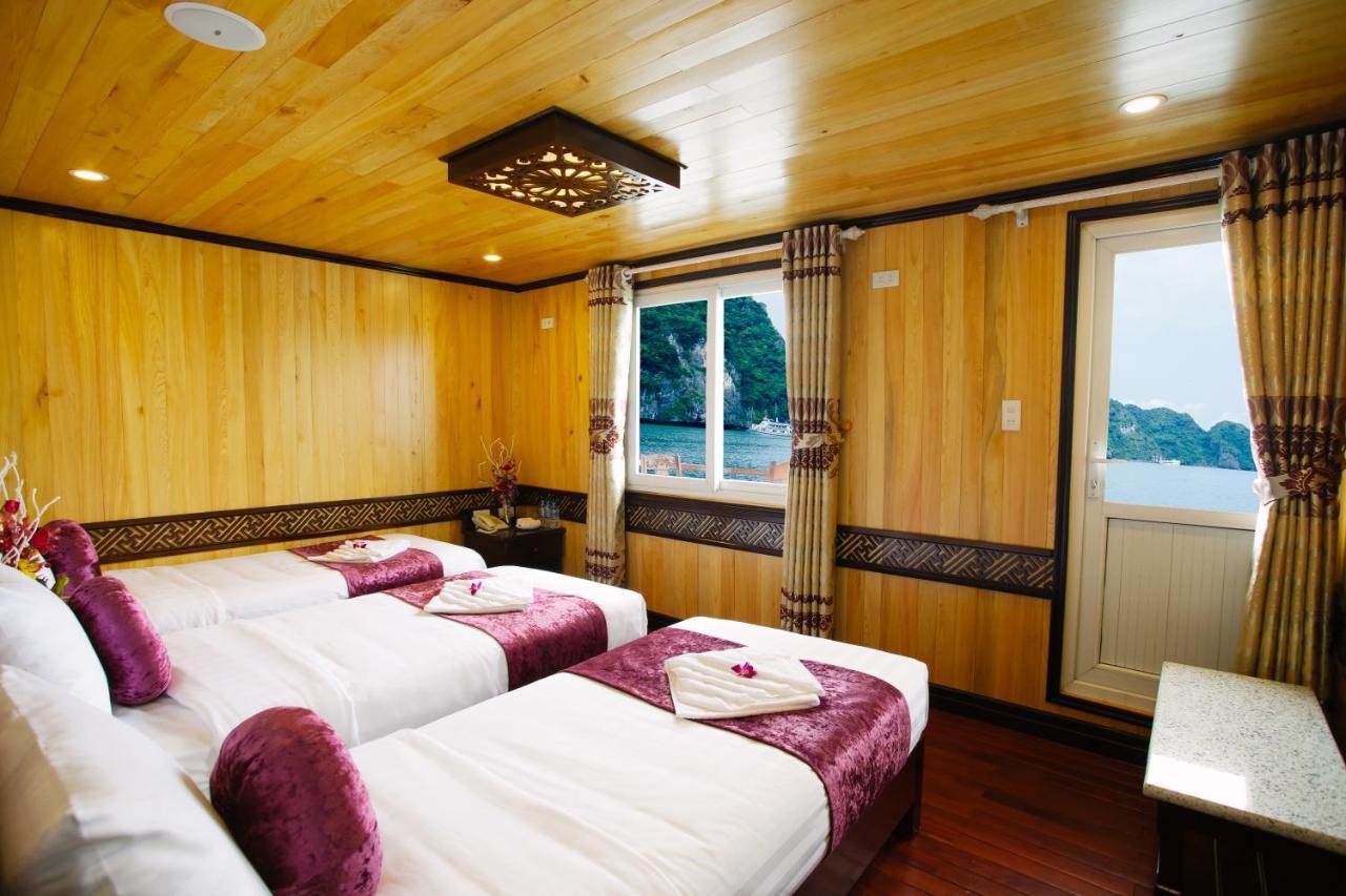 Hotel Cristina Diamond Cruise à Hạ Long Extérieur photo